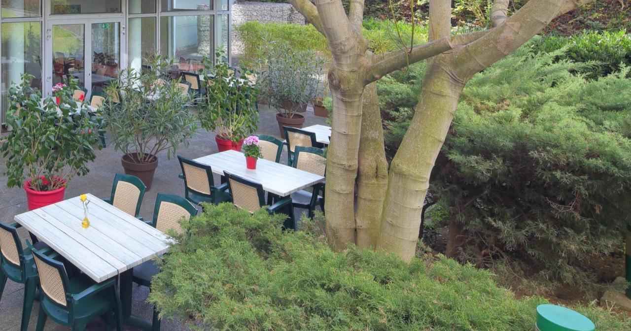 Hotel CIS Paris Kellermann Bagian luar foto