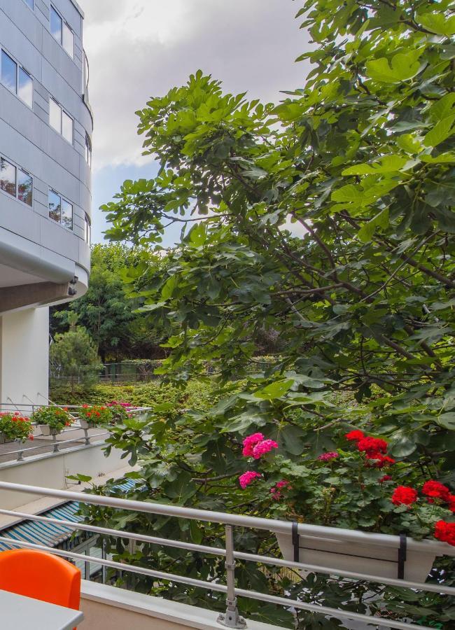 Hotel CIS Paris Kellermann Bagian luar foto